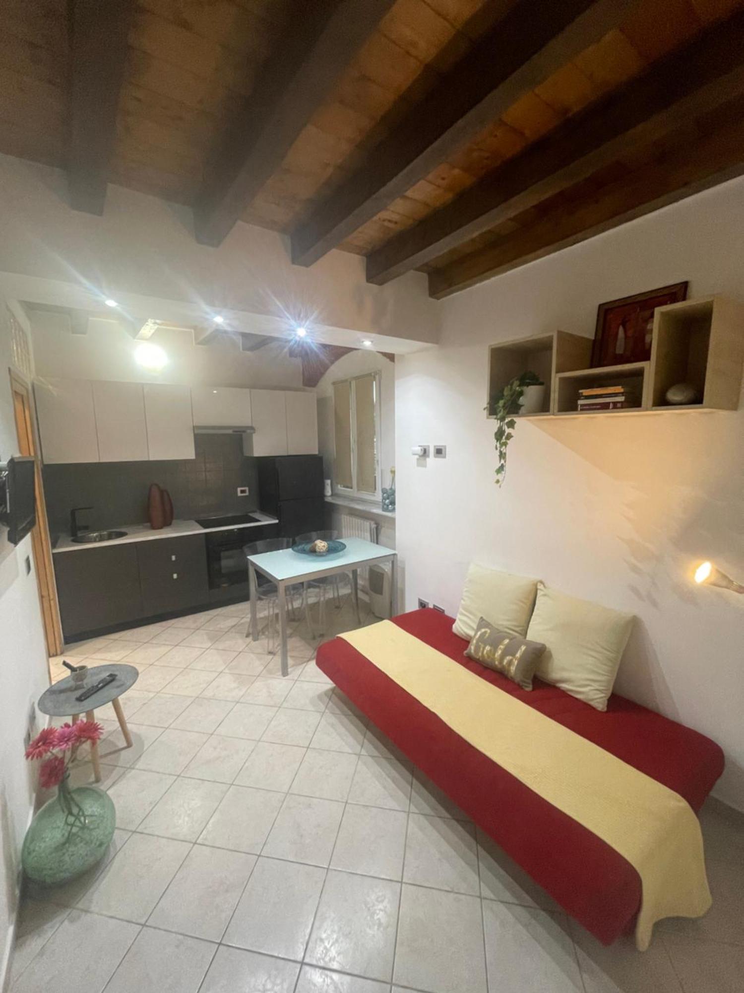 Chiesa Rossa-Loft And Apartments-Navigli Milan Bagian luar foto