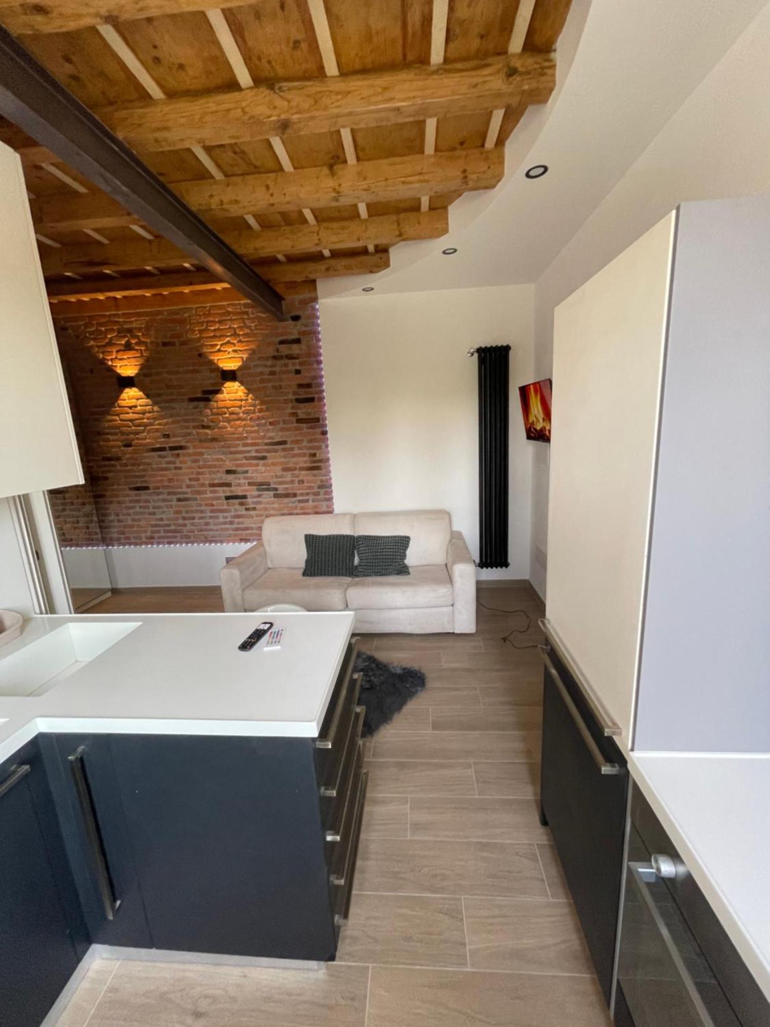 Chiesa Rossa-Loft And Apartments-Navigli Milan Bagian luar foto